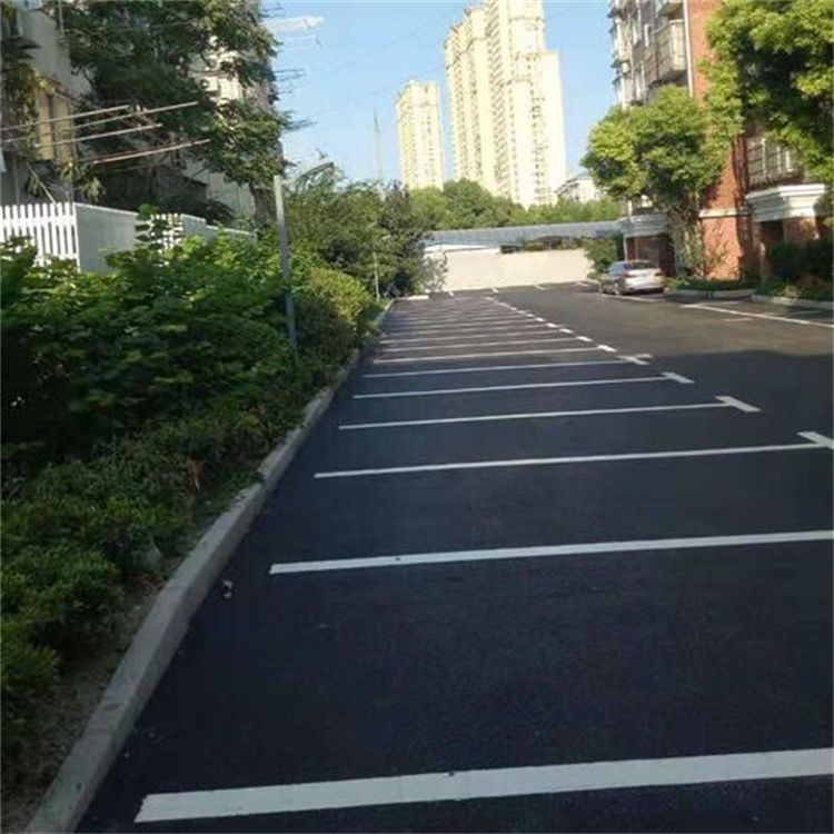 三伏潭镇厂区划线